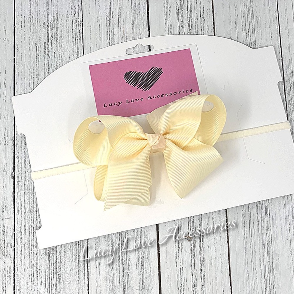 Handmade grosgrain 4” bow